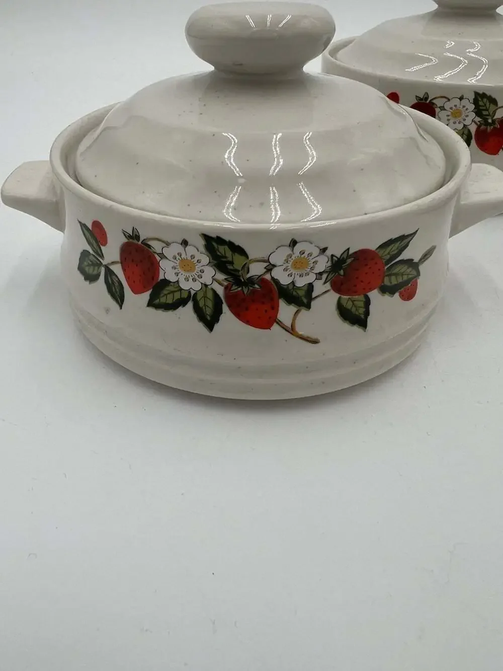 Vintage Sheffield Strawberries n Cream Stoneware Mini Casseroles Lids Set of 3